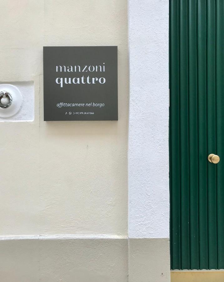 Manzoniquattro Bed and Breakfast Mottola Exteriör bild